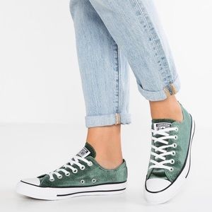 Converse All Stars - Emerald Green Velvet